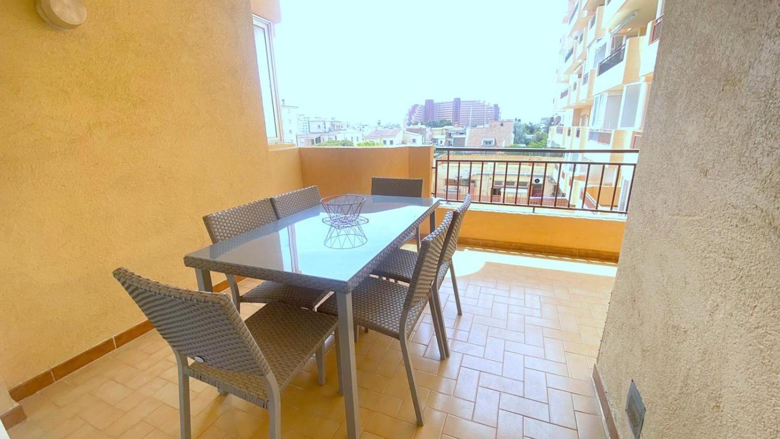 Olimpe 2 8 Apartment Roses Ngoại thất bức ảnh
