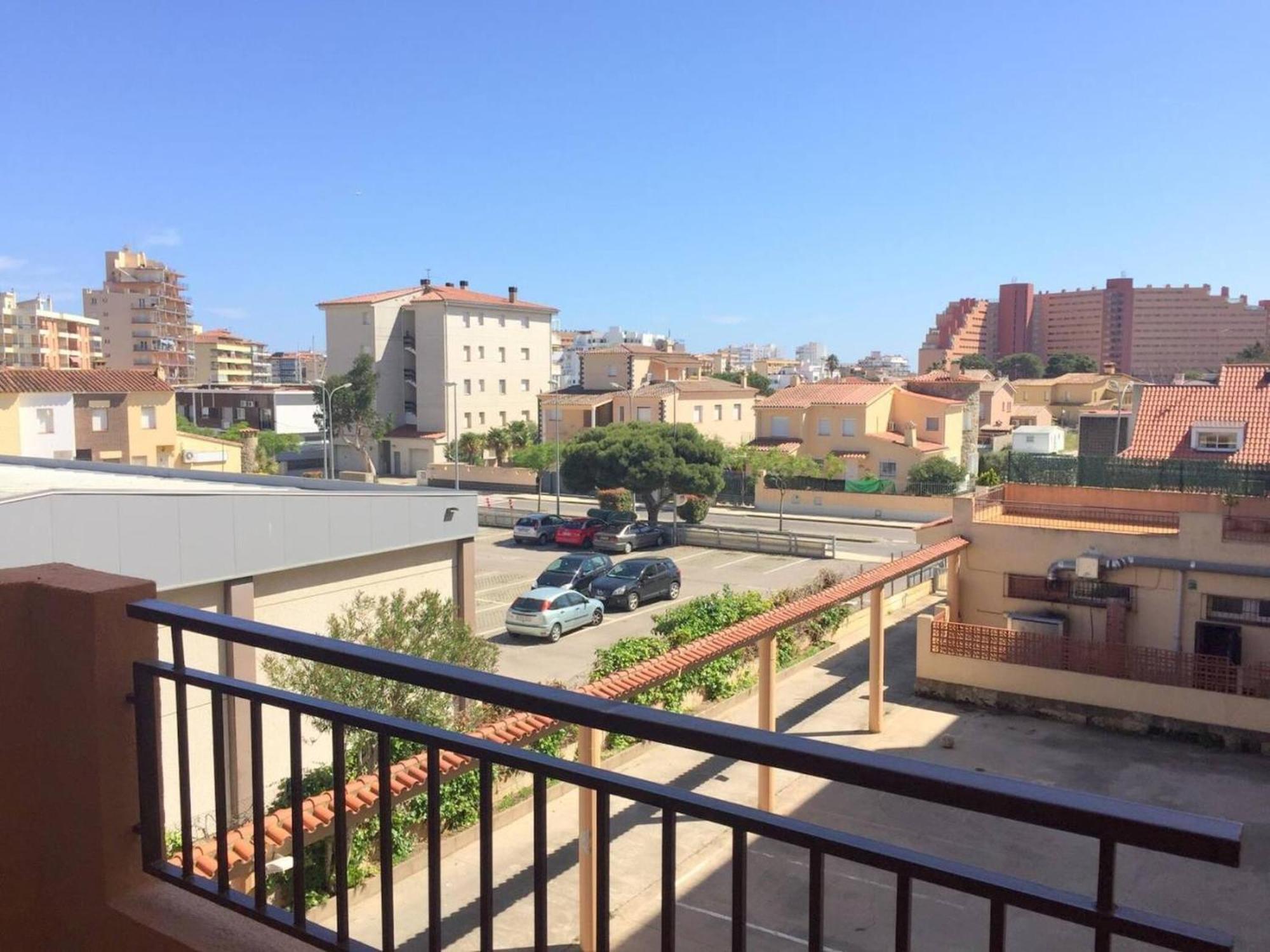 Olimpe 2 8 Apartment Roses Ngoại thất bức ảnh