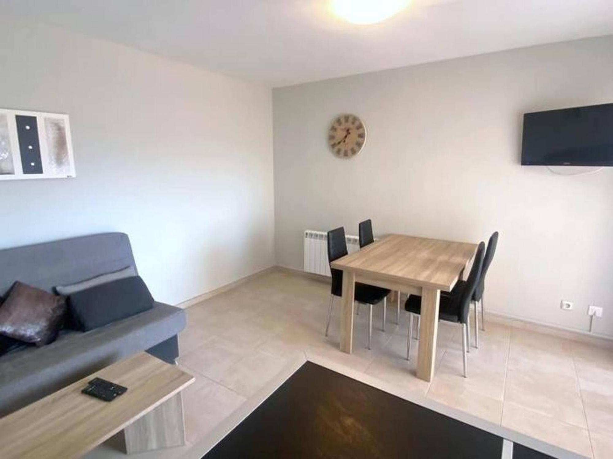 Olimpe 2 8 Apartment Roses Ngoại thất bức ảnh
