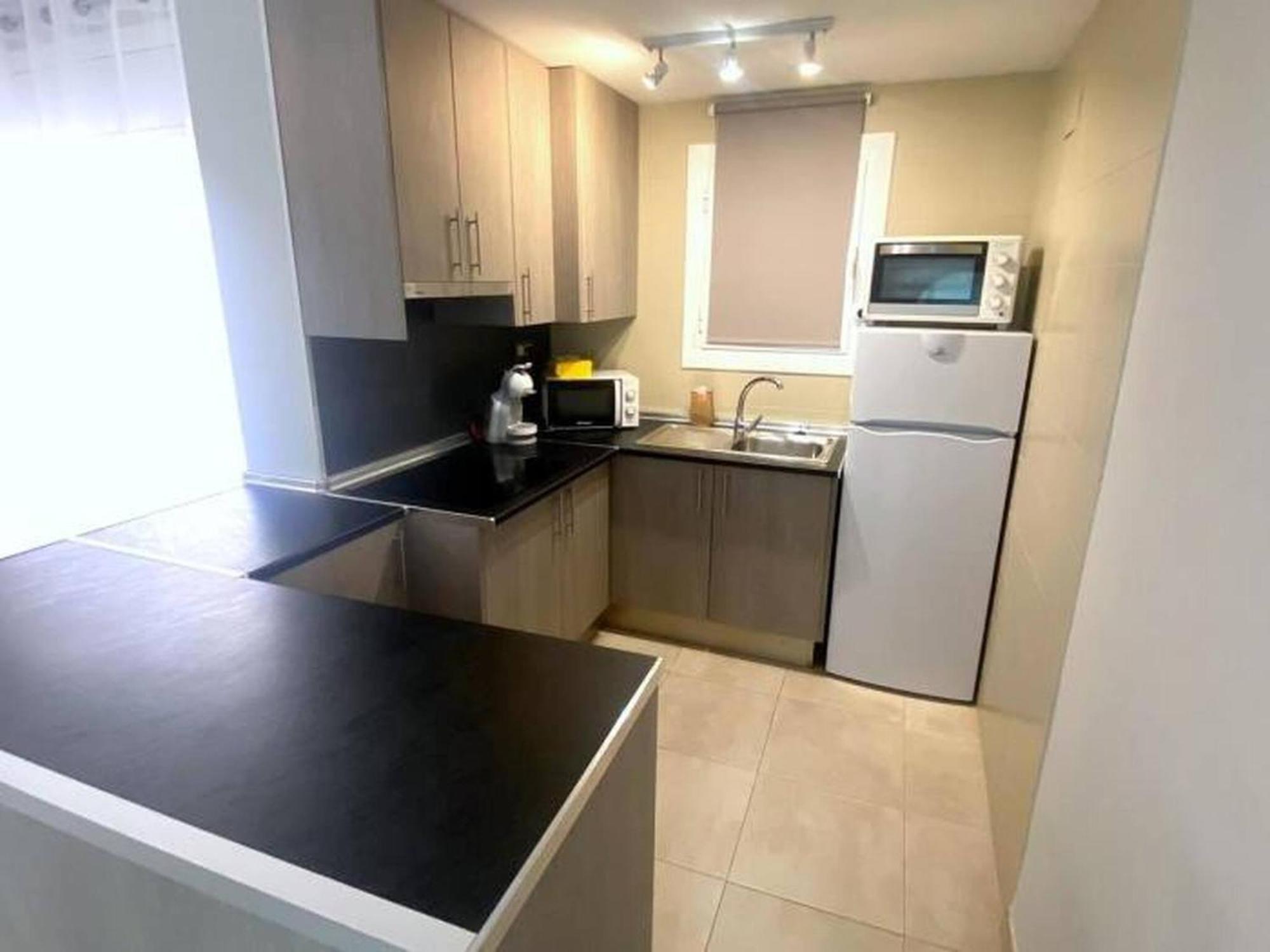 Olimpe 2 8 Apartment Roses Ngoại thất bức ảnh